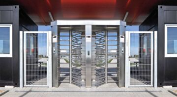 Kontrola pristupa i ulazni sustavi za poslovne zgrade – imate li potpunu kontrolu nad ulazom ili samo osjećaj sigurnosti?